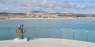 Costa di Caleta de Fuste dal porto