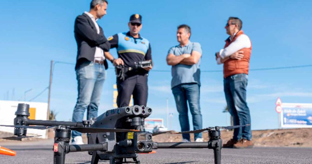 El Ayuntamiento de La Oliva refuerza la seguridad ciudadana con la incorporación de un dron de alta tecnología