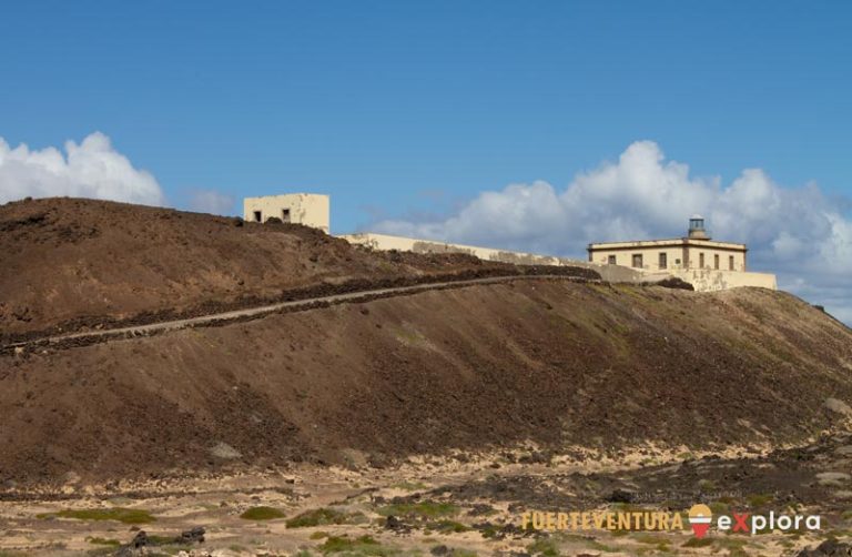 Faro di Punta Martino sull'Isola di Lobos