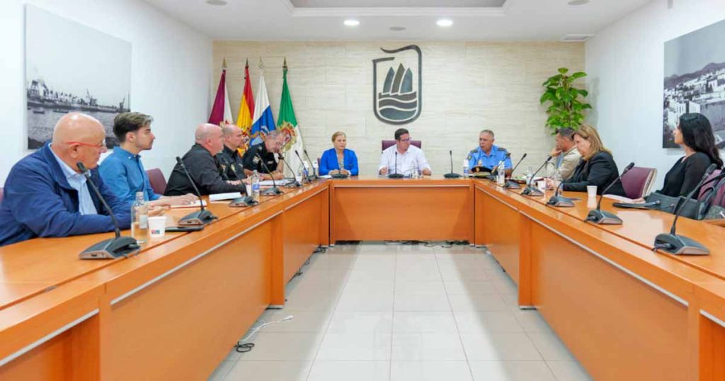 Mesa de trabajo de Dirección Insular del Estado y el Ayuntamiento para mejorar la seguridad de Puerto del Rosario