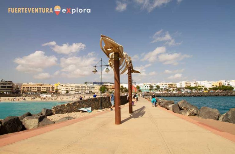 Paseo de los Demócratas vicino a Playa Chica a Puerto del Rosario