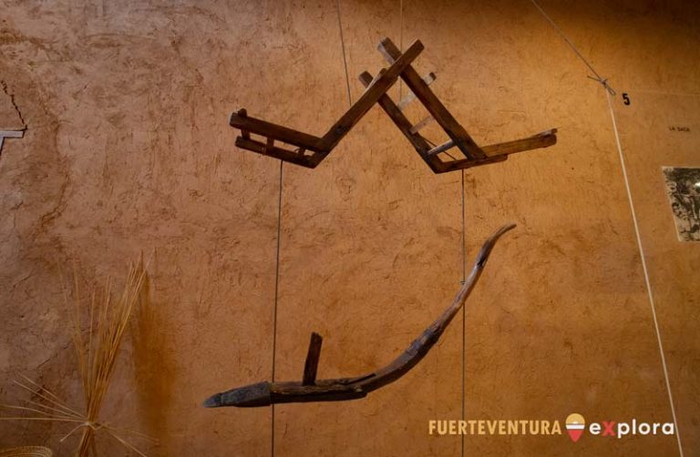 Silla de burro tradicional en Museo del Grano La Cilla