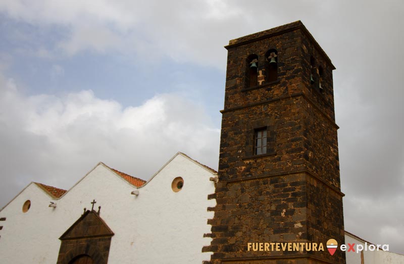 Torre Iglesia de Nuestra Señora de Candelaria en La Oliva